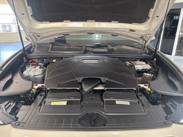 2021 Audi Q8 Premium Plus