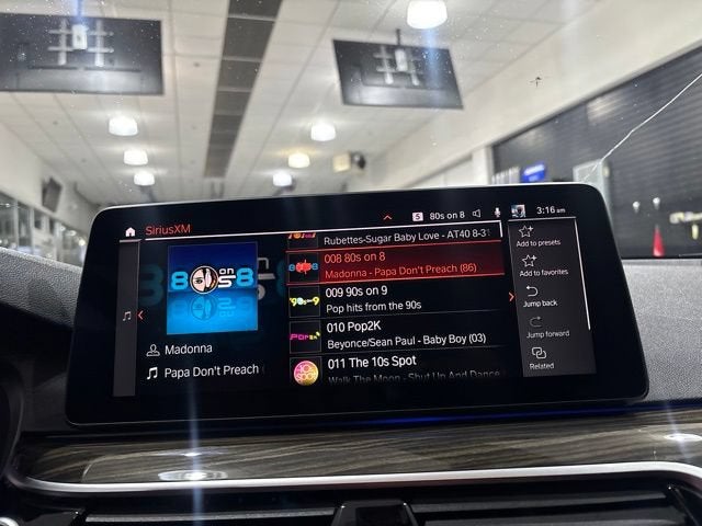 2021 BMW 530i 530i