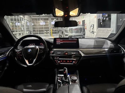 2021 BMW 530i 530i