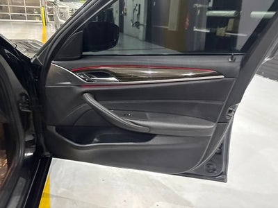 2021 BMW 530i 530i