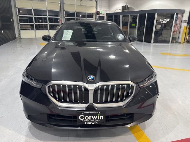 2025 BMW 5 Series 530i xDrive