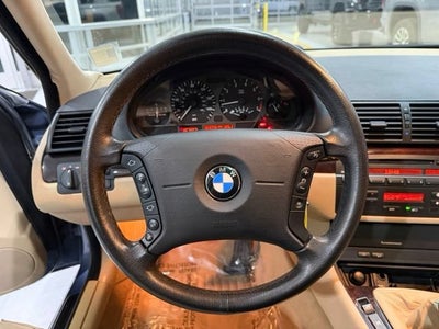 2005 BMW 3 Series 325xi