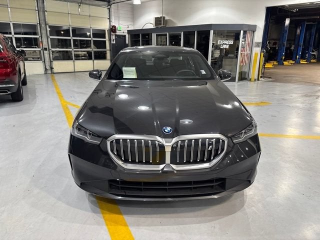 2024 BMW i5 eDrive40