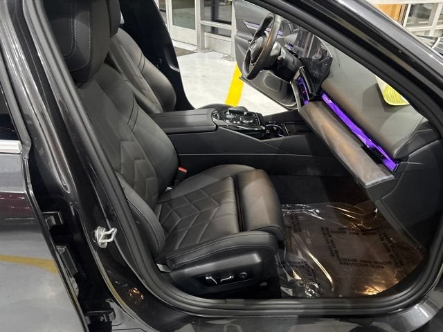 2024 BMW i5 eDrive40