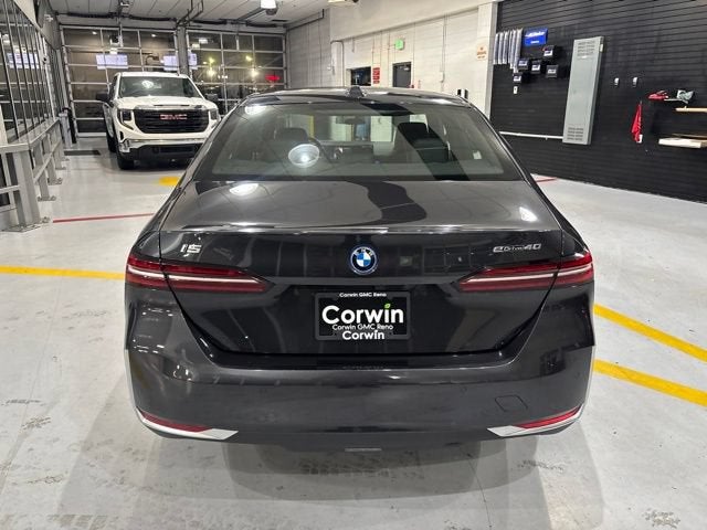2024 BMW i5 eDrive40