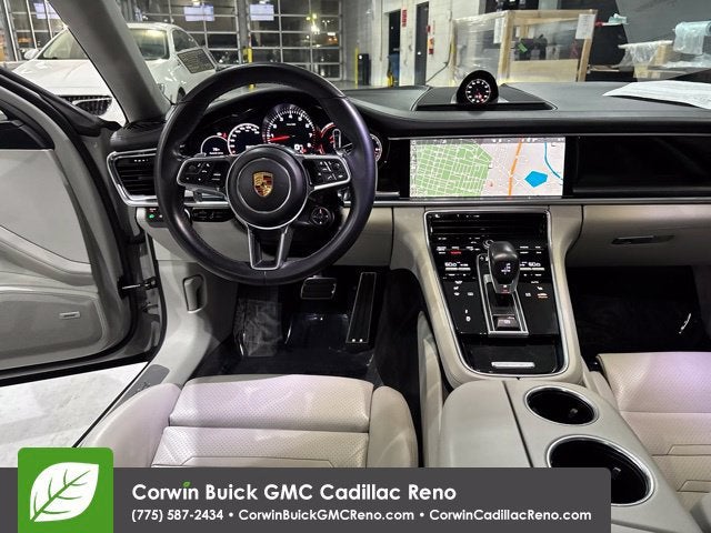 2017 Porsche Panamera 4S
