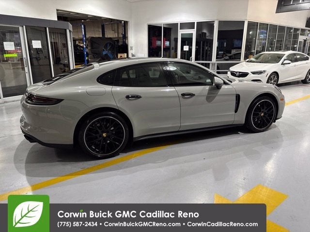 2017 Porsche Panamera 4S