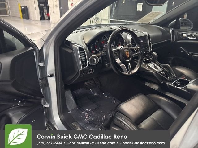 2018 Porsche Cayenne Platinum Edition