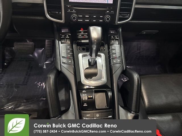 2018 Porsche Cayenne Platinum Edition