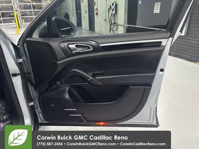 2018 Porsche Cayenne Platinum Edition