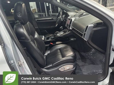 2018 Porsche Cayenne Platinum Edition