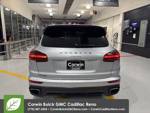 2018 Porsche Cayenne Platinum Edition