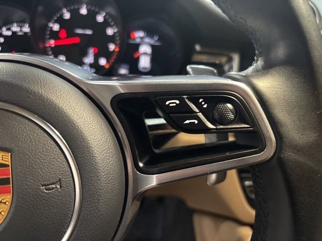 2021 Porsche Macan Base