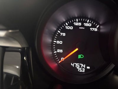 2021 Porsche Macan Base