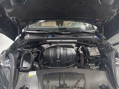 2021 Porsche Macan Base