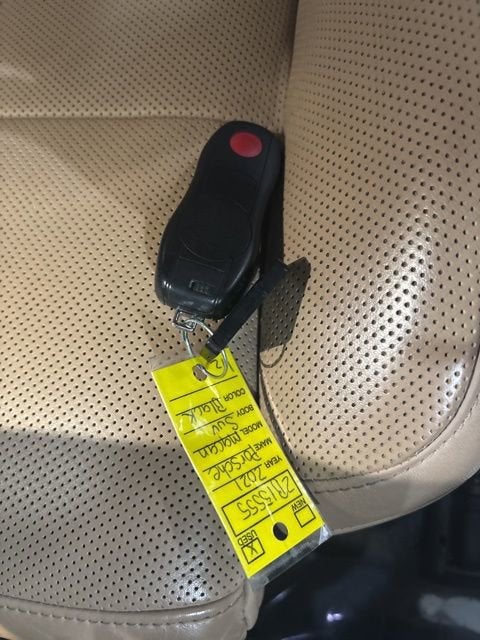 2021 Porsche Macan Base