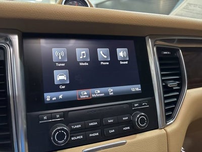 2017 Porsche Macan NA