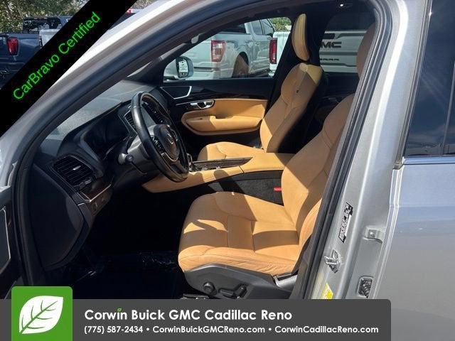 2017 Volvo XC90 T6 Momentum