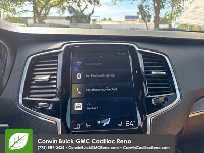 2017 Volvo XC90 T6 Momentum