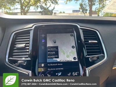 2017 Volvo XC90 T6 Momentum