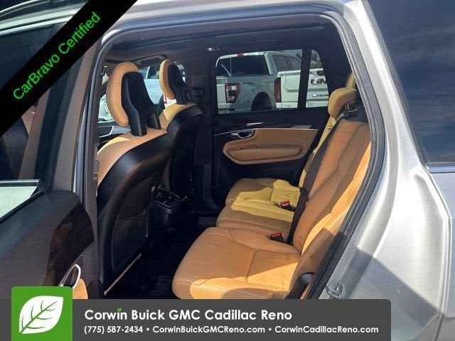 2017 Volvo XC90 T6 Momentum