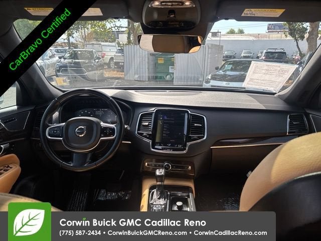 2017 Volvo XC90 T6 Momentum