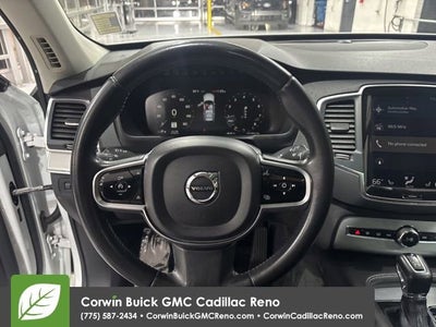 2017 Volvo XC90 T6 Momentum