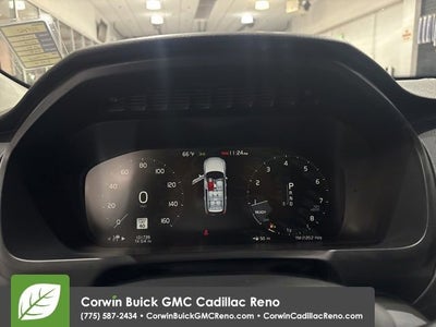 2017 Volvo XC90 T6 Momentum
