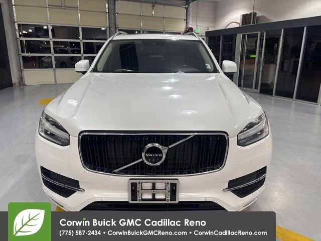 2017 Volvo XC90 T6 Momentum