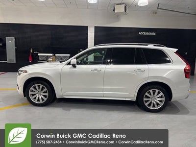 2017 Volvo XC90 T6 Momentum