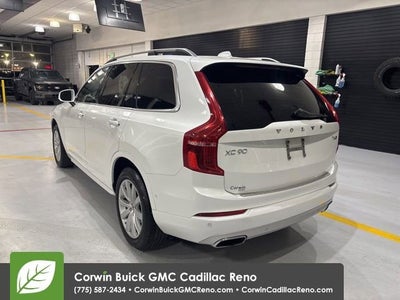 2017 Volvo XC90 T6 Momentum