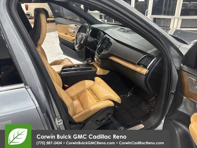 2019 Volvo XC90 Inscription