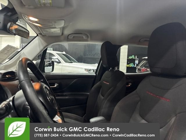 2017 Jeep Renegade Trailhawk