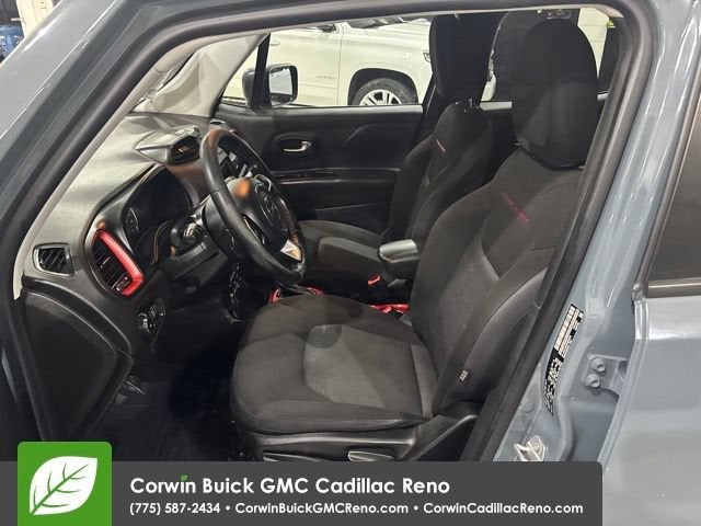 2017 Jeep Renegade Trailhawk