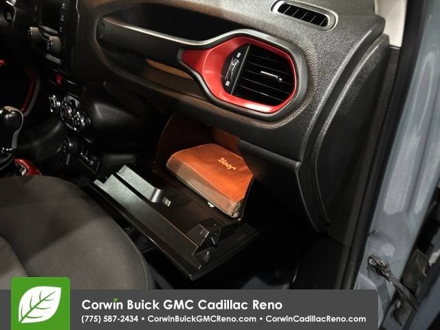 2017 Jeep Renegade Trailhawk