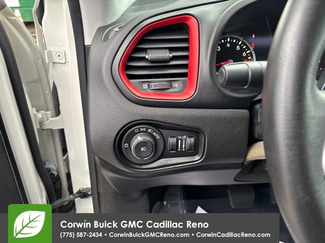 2016 Jeep Renegade Trailhawk