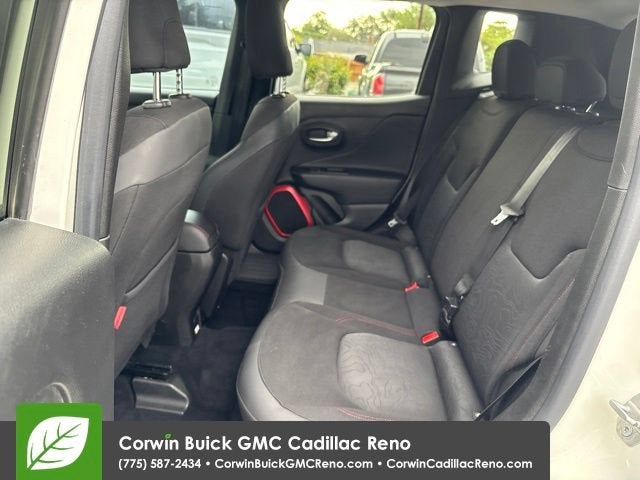 2016 Jeep Renegade Trailhawk