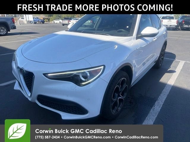 2022 Alfa Romeo Stelvio Ti AWD