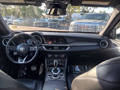2022 Alfa Romeo Stelvio Ti AWD